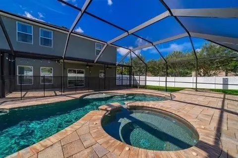 Exterior - 2863 Maple Brook Loop, Lutz, FL 33558 photo 4 of 5