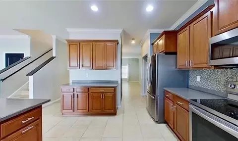Entry Way - 2863 Maple Brook Loop, Lutz, FL 33558 photo 2 of 3