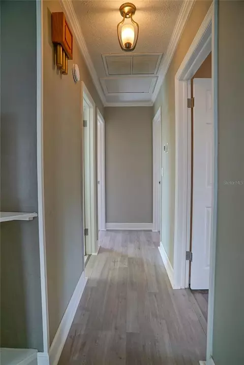 Entry Way - 3320 Las Brisas Dr, Riverview, FL 33578 photo 2 of 2
