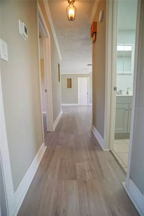 Entry Way - 3320 Las Brisas Dr, Riverview, FL 33578 photo 1 of 2