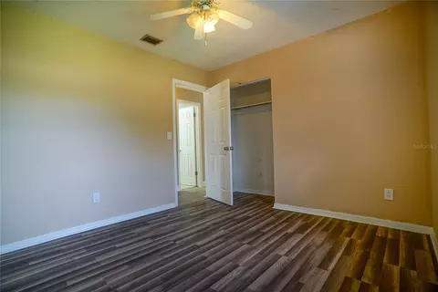 Bedroom - 3320 Las Brisas Dr, Riverview, FL 33578 photo 8 of 9