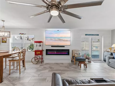 Living - 3173 Gulfview Dr, Hernando Beach, FL 34607 photo 1 of 5