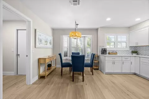Dining - 3428 Brookridge Ln, Parrish, FL 34219 photo 4 of 6