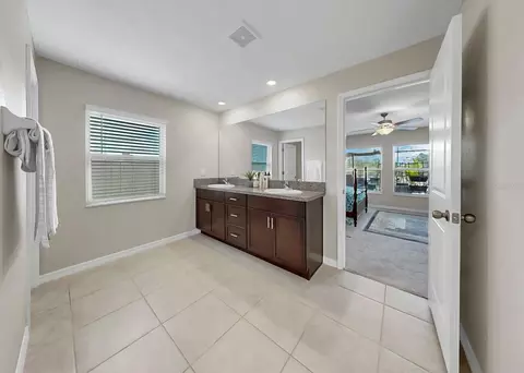 Bath - 16568 Delia St, Wimauma, FL 33598 photo 2 of 6