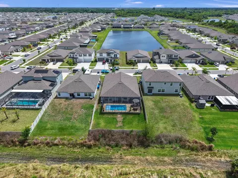 View/Area - 16568 Delia St, Wimauma, FL 33598 photo 3 of 5