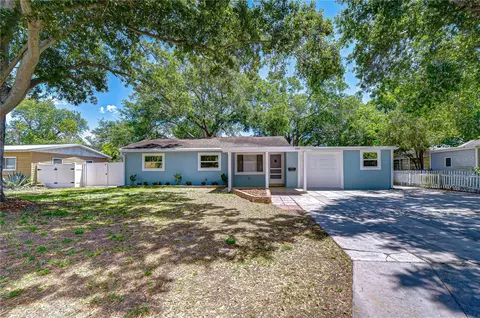 7235 15th St N, Saint Petersburg, FL 33702