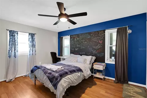 Bedroom - 317 NW 7th St, Williston, FL 32696 photo 5 of 6
