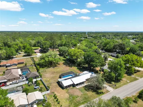 View/Area - 317 NW 7th St, Williston, FL 32696 photo 2 of 5