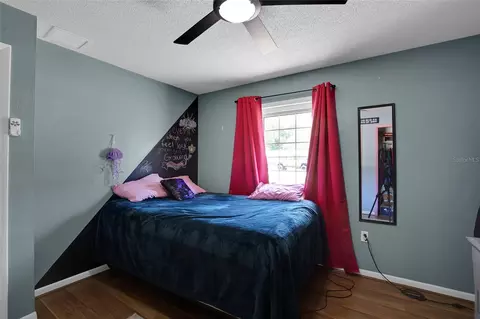 Bedroom - 317 NW 7th St, Williston, FL 32696 photo 6 of 6