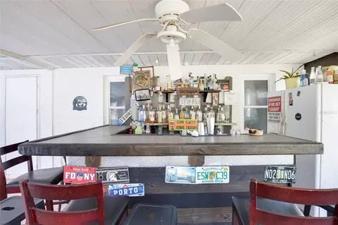 Exterior - 317 NW 7th St, Williston, FL 32696 photo 6 of 12