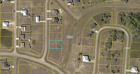 7083 Tide Cir, Labelle, FL 33935 photo 2