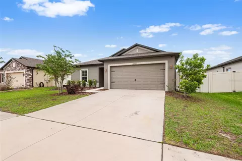 Exterior - 12960 Conquistador Loop, Spring Hill, FL 34610 photo 2 of 7