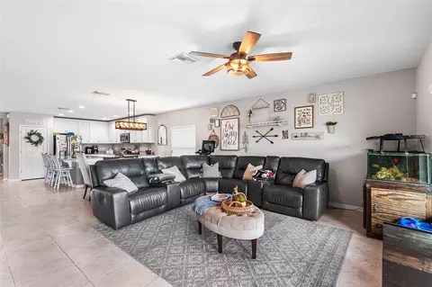 Living - 12960 Conquistador Loop, Spring Hill, FL 34610 photo 2 of 2