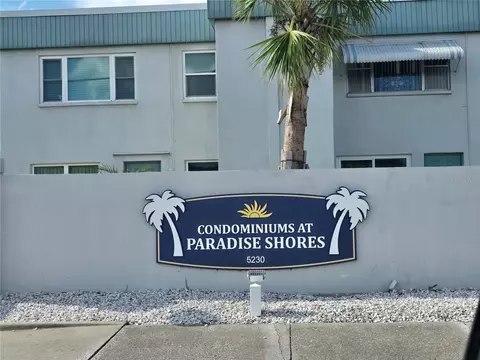 5267 81st St N #5, Saint Petersburg, FL 33709