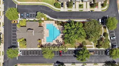 View/Area - 2111 River Turia Cir, Riverview, FL 33578 photo 4 of 6