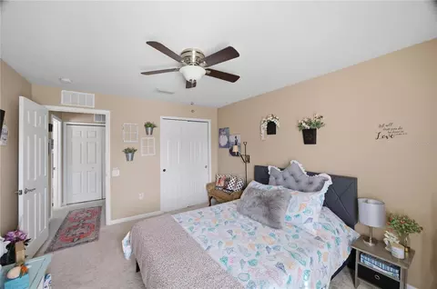 Bedroom - 2111 River Turia Cir, Riverview, FL 33578 photo 4 of 6