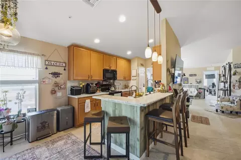 Kitchen - 2111 River Turia Cir, Riverview, FL 33578 photo 4 of 4