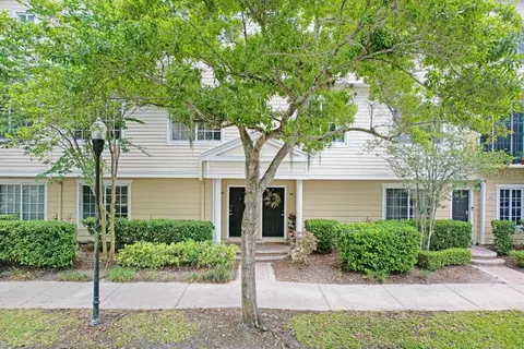 9838 W Park Village Dr #9838, Tampa, FL 33626