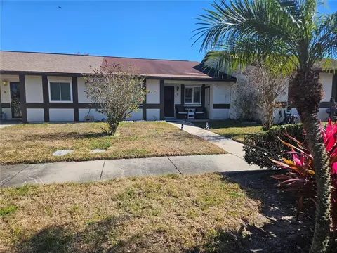 2900 Grovewood Blvd E #C, Palm Harbor, FL 34683