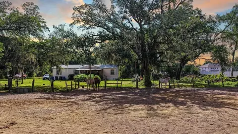 5614 Watson Rd, Riverview, FL 33578 photo 3