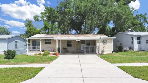 37701 Newal Ave, Zephyrhills, FL 33542