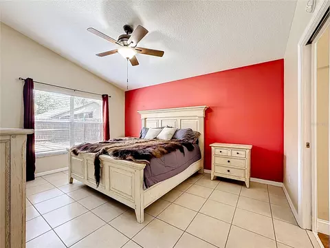 Bedroom - 7116 Colony Pointe Dr, Riverview, FL 33578 photo 5 of 6