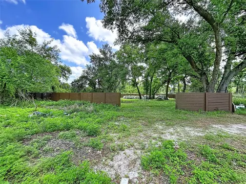 1029 Robson Ave, Seffner, FL 33584 photo 2