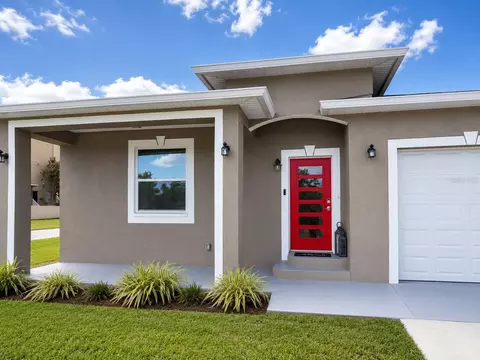 9302 N Margaret Ave, Tampa, FL 33612