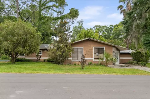 717 NW 253rd St, Newberry, FL 32669