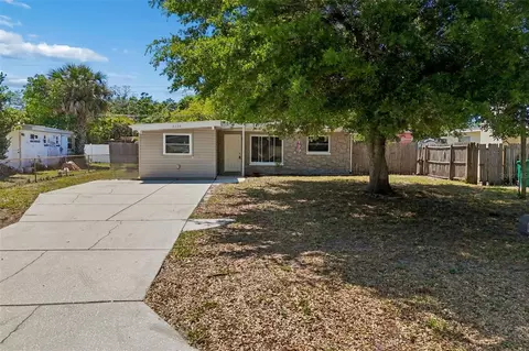 9228 82nd Way, Seminole, FL 33777