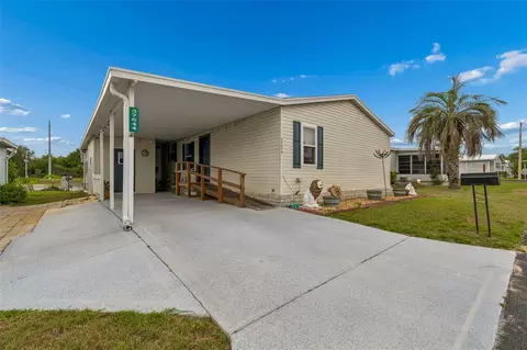 37644 Pinata Ave, Zephyrhills, FL 33541