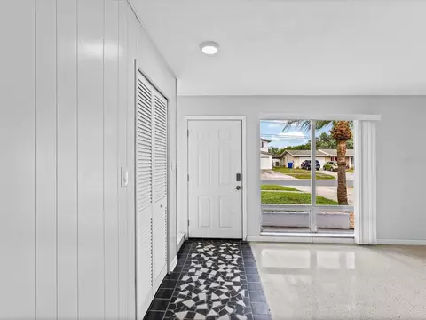 Entry Way - 865 Imperial Dr, Largo, FL 33771 photo 1 of 1