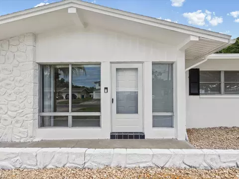 Other - 865 Imperial Dr, Largo, FL 33771 photo 1 of 4