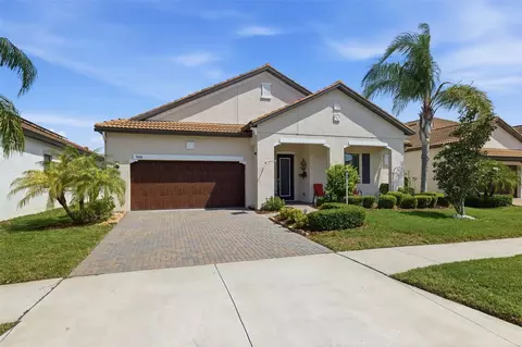 5410 Story Grass Ct, Wimauma, FL 33598