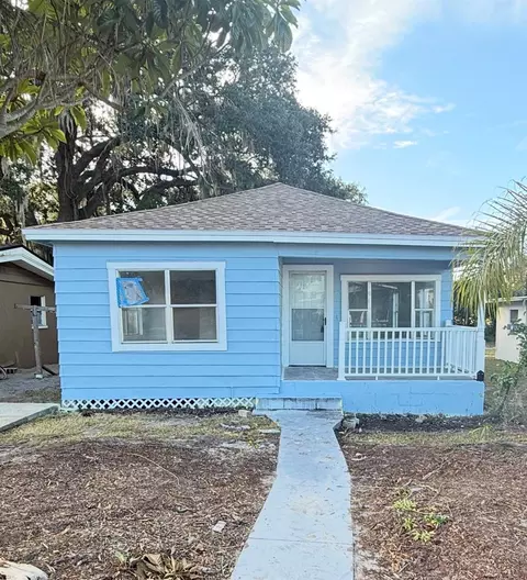 323 Dorsett Ave, Lake Wales, FL 33853