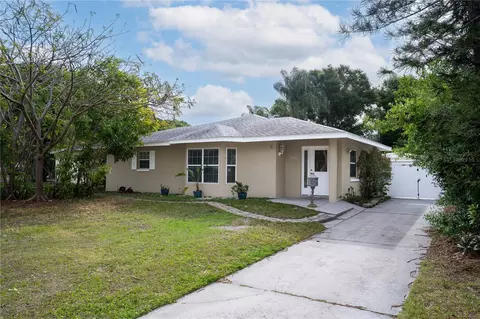 1533 Suffolk St N, Saint Petersburg, FL 33710