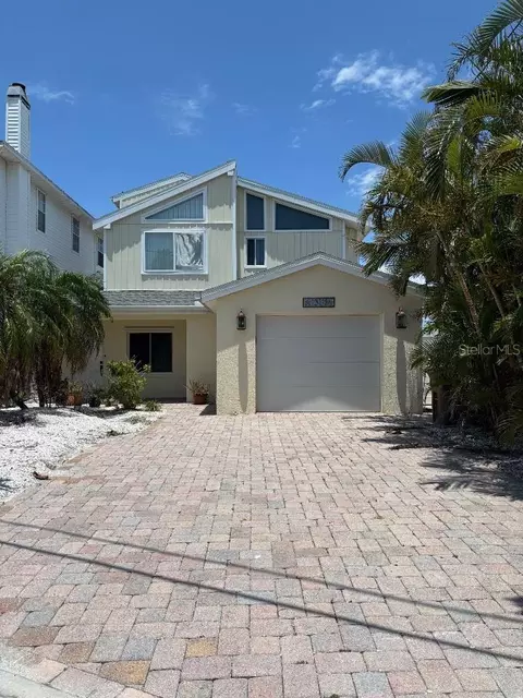 13111 Boca Ciega Ave, Madeira Beach, FL 33708