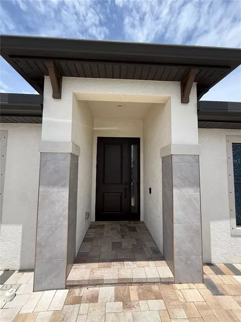 2429 NW 8th Ter, Cape Coral, FL 33993