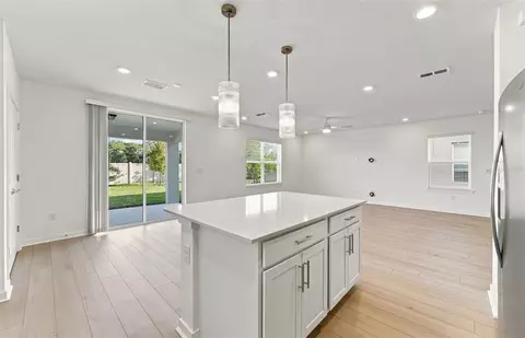 Other - 9748 Crescent Moon Dr, Riverview, FL 33578 photo 1 of 6