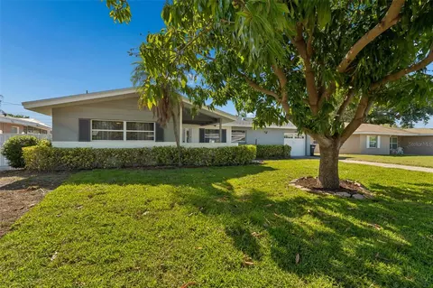 1850 Lombardy Dr, Clearwater, FL 33755