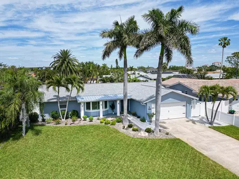 230 S Julia Cir, Saint Pete Beach, FL 33706