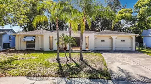 4320 Newbury Dr, New Port Richey, FL 34652