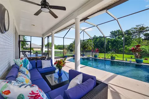 Exterior - 17308 Howling Wolf Run, Parrish, FL 34219 photo 6 of 15