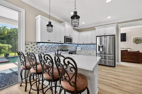 Kitchen - 17308 Howling Wolf Run, Parrish, FL 34219 photo 5 of 5