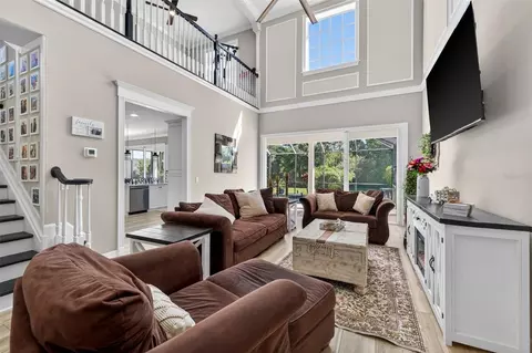 Living - 17308 Howling Wolf Run, Parrish, FL 34219 photo 1 of 2