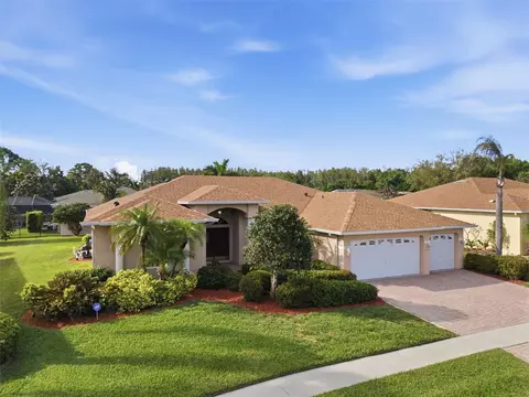 3730 Gaviota Dr, Sun City Center, FL 33573