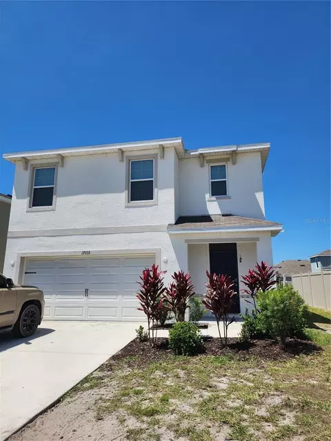 17033 Oval Rum Dr, Wimauma, FL 33598