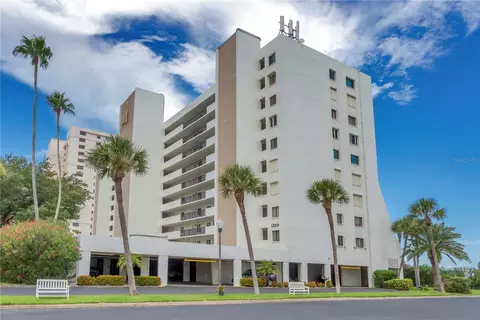1250 Gulf Blvd #708, Clearwater Beach, FL 33767