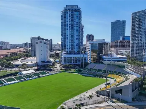 301 1st St S #907, Saint Petersburg, FL 33701