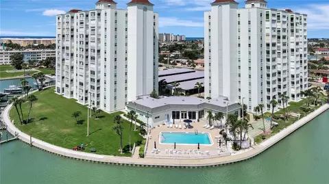 400 64th Ave #202, Saint Pete Beach, FL 33706